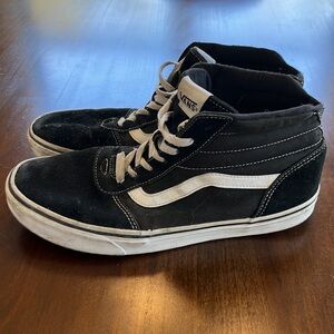 Vans SK8 high top black suede canvas size 9 black